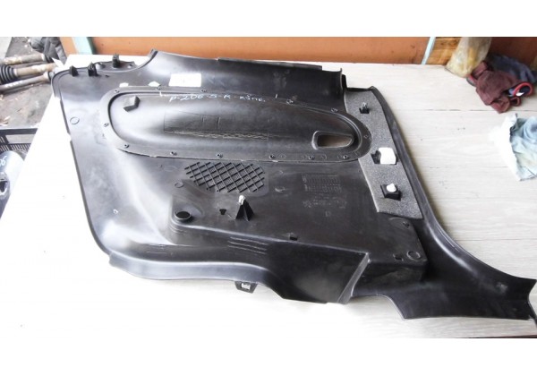 Обшивка салона задня права, купе, Peugeot 206, 9650070177